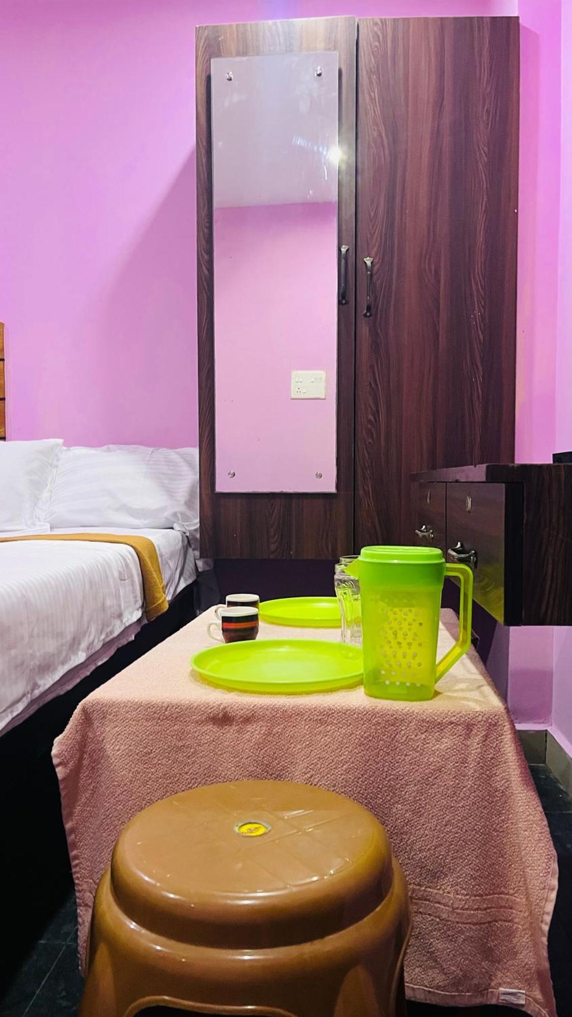 Skyway Rooms بونديتْشيري المظهر الخارجي الصورة